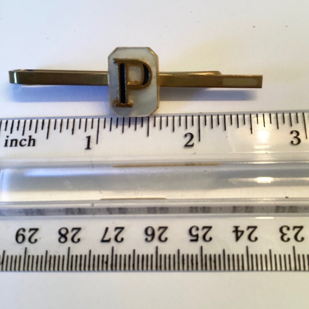 Vintage tie tack!  Mother of Pearl Inset